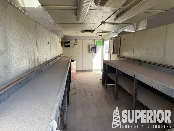 (x)-(3-6)-2014-w-w-trailer-mfg-28'l-3-axle-enclos...-image-5