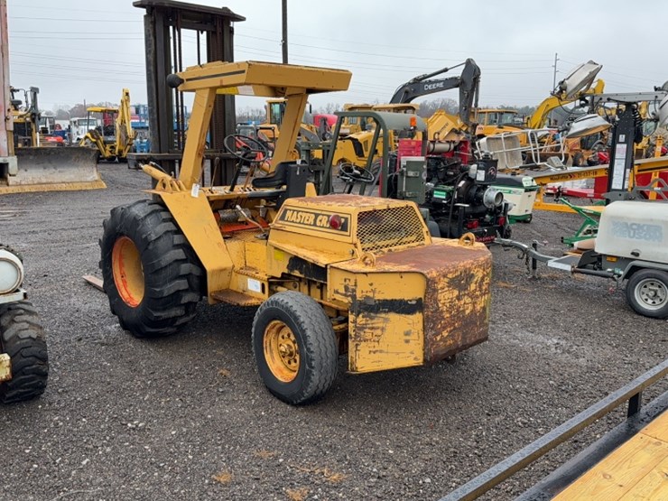 #2074-•-1990-master-craft-mc630-all-terrain-forklift-image-10