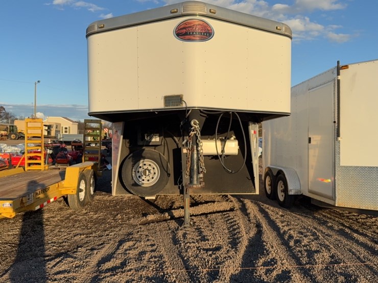 #3004-•-2014-sundowner-20'-enclosed-gooseneck-trailer-image-2