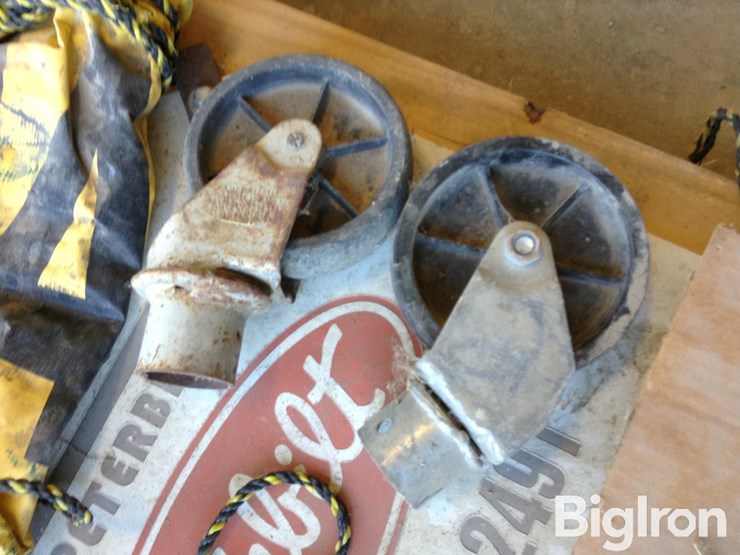 pallet-of-trucking-&-towing-items-image-13