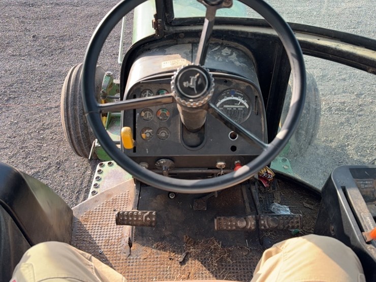 john-deere-4440-image-18