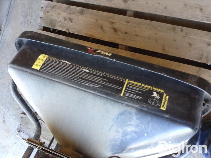 fimco-receiver-hitch-mount-rotary-seeder/spreader-image-13