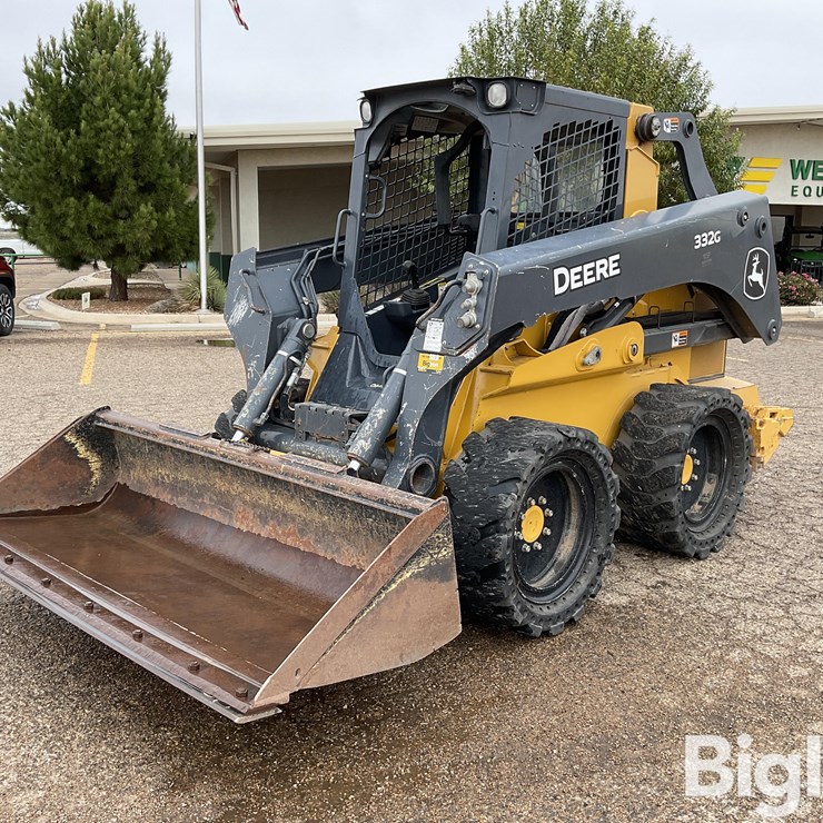 2021 DEERE 332G
