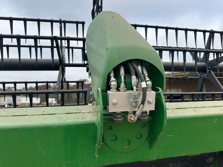 2017-john-deere-640fd-image-14