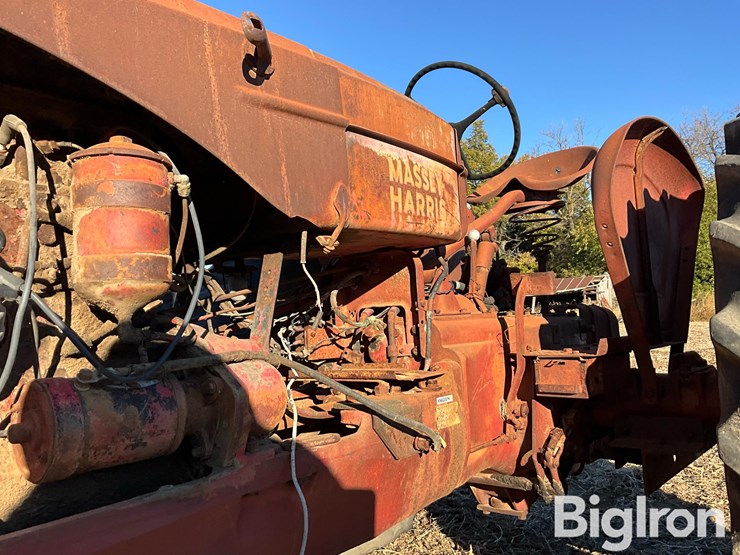 1949-massey-ferguson-44-image-17