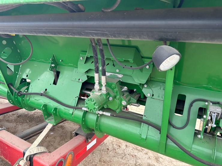 2017-john-deere-640fd-image-8