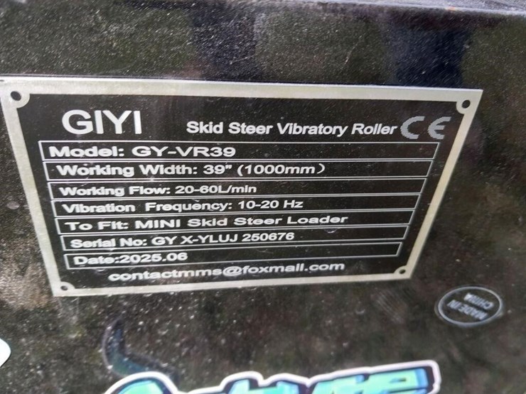 new-future/-giyi-mini-s/s-qa-hyd-vibratory-roller-image-6