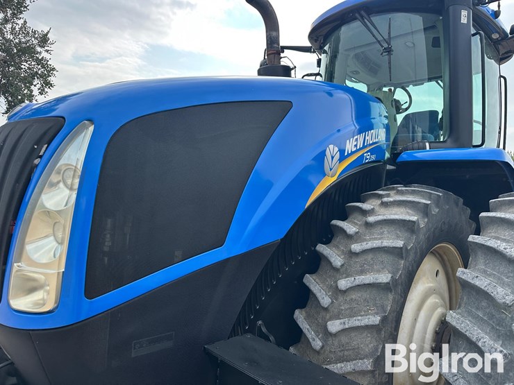 2011-new-holland-t9.390-image-15