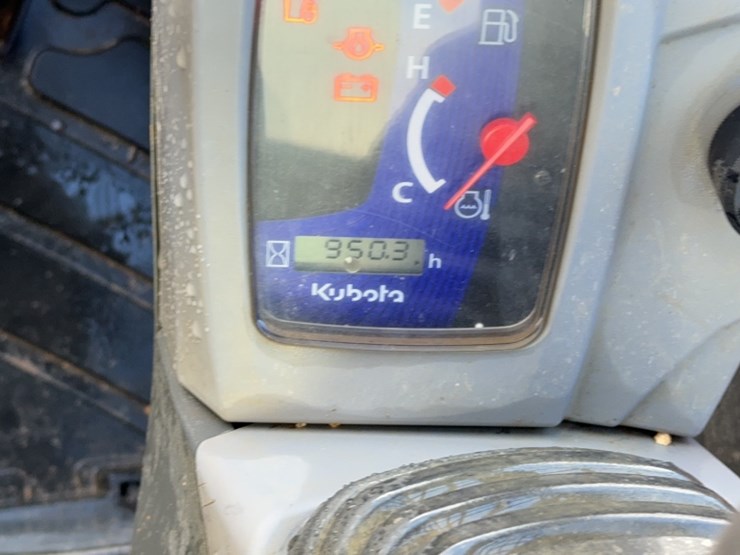 kubota-svl65-2-image-15