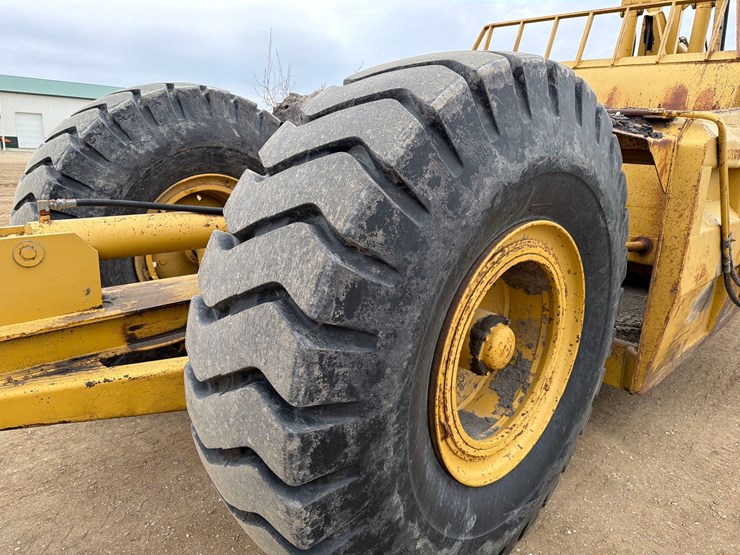 caterpillar-80-image-17