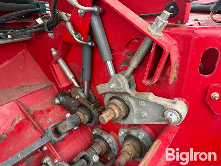 2017-massey-ferguson-wr9960-image-14