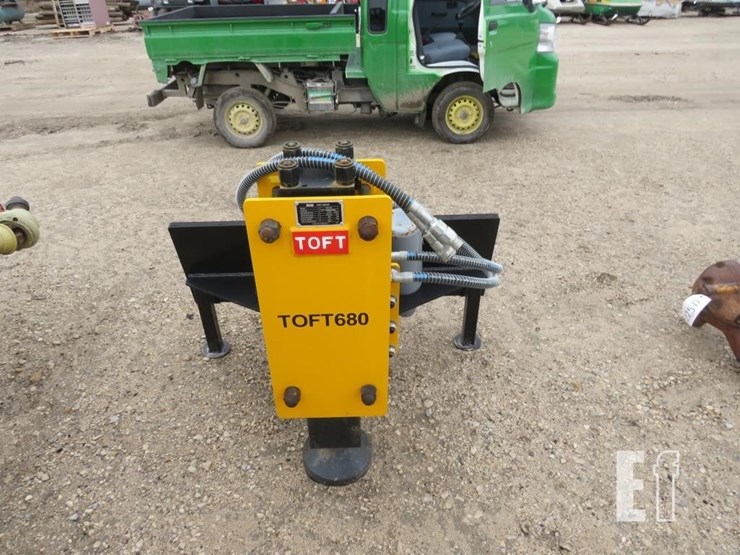 skid-loader-post-pounder-new-image-3