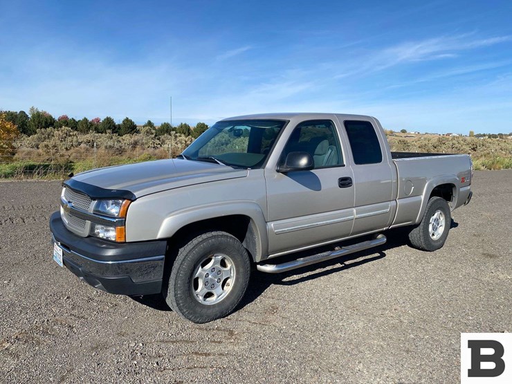 2004-chevrolet-silverado-1500-image-1
