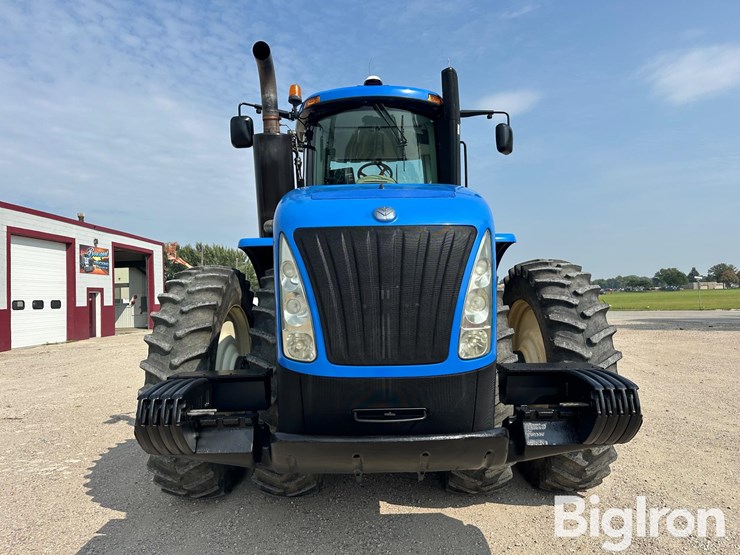 2011-new-holland-t9.390-image-2