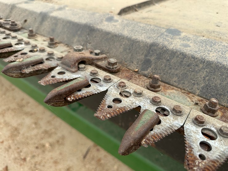 2015-john-deere-640fd-image-28