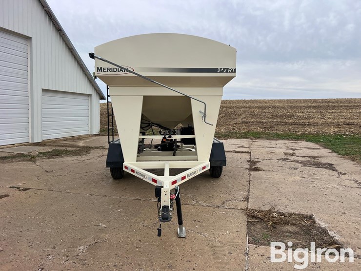 meridian-242rt-image-2