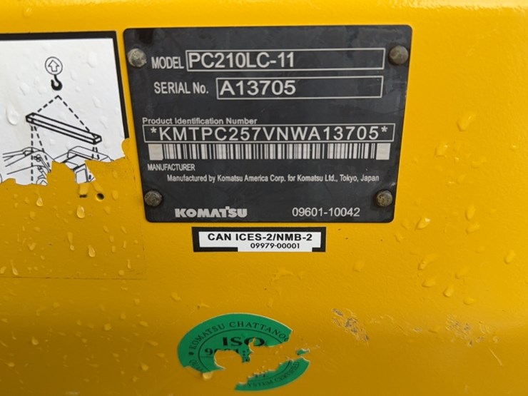 2023-komatsu-pc210-image-8