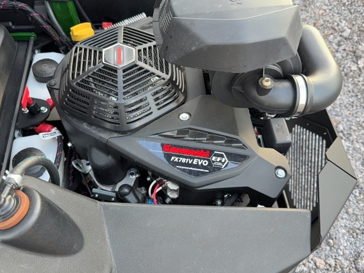 #3075-•-yakta-yxr-710-zero-turn-lawn-mower-image-11