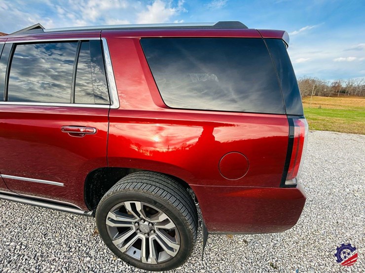 2018-gmc-yukon-denali-image-27