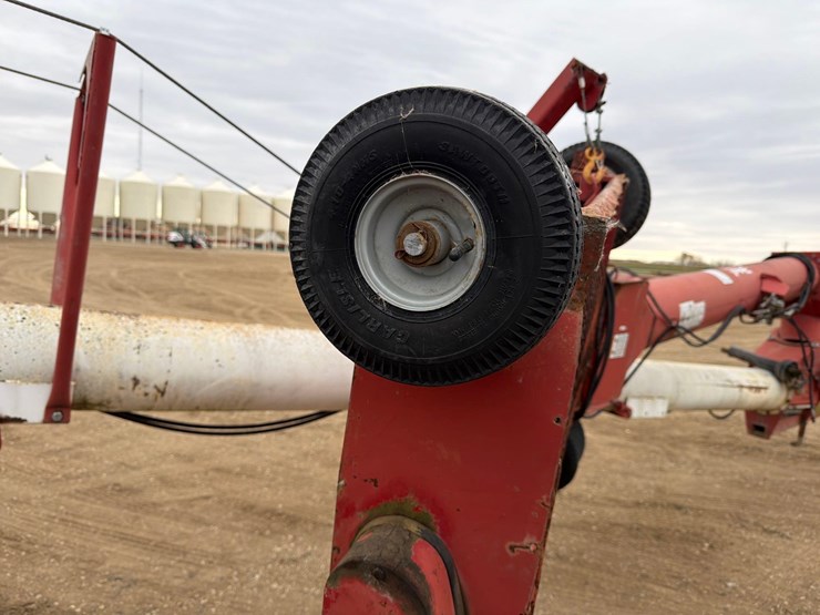 feterl-w1292-auger-image-21