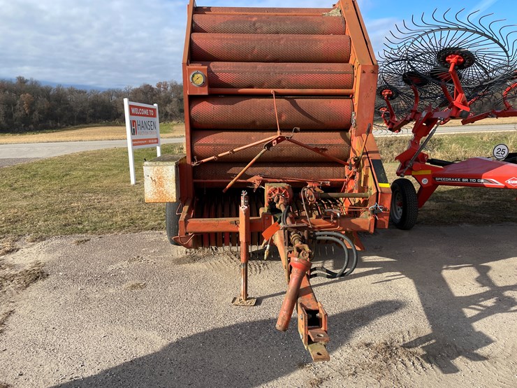 #1408-•-omc-596-roll-baler-image-2