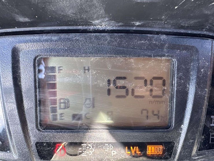 kubota-f3990-image-19