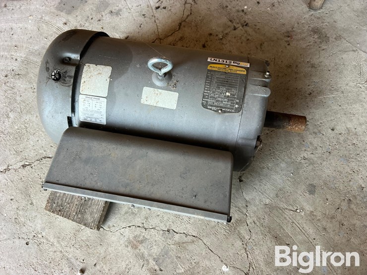 baldor-reliancer-10-hp-230-volt-electric-motor-image-1