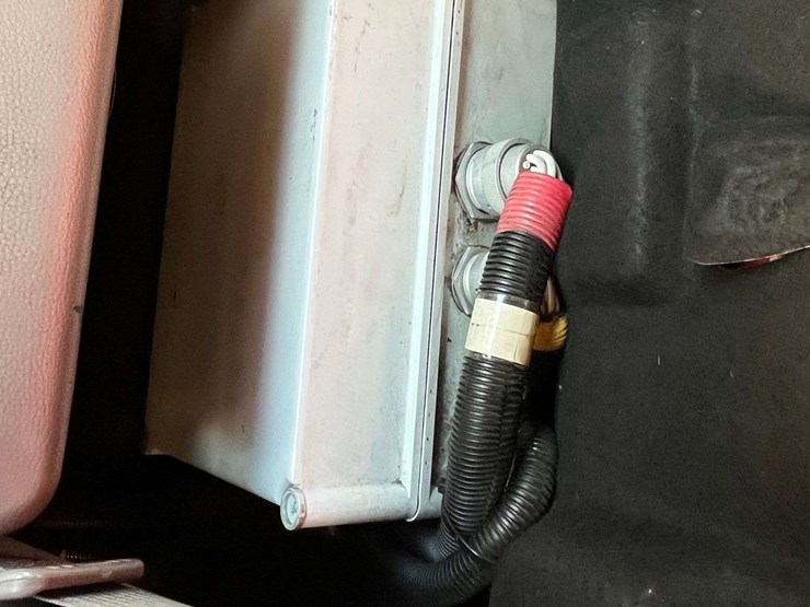 2017-ford-f350-xl-image-68