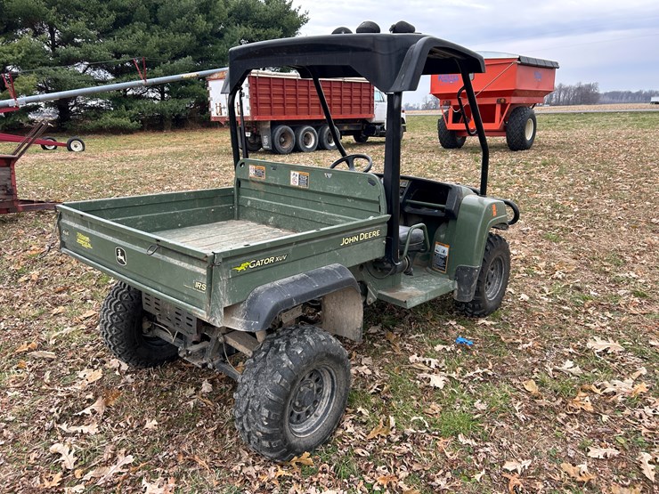 john-deere-gator-image-5