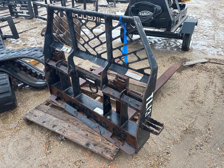 #30149-•-fork-back-with-forks-image-2