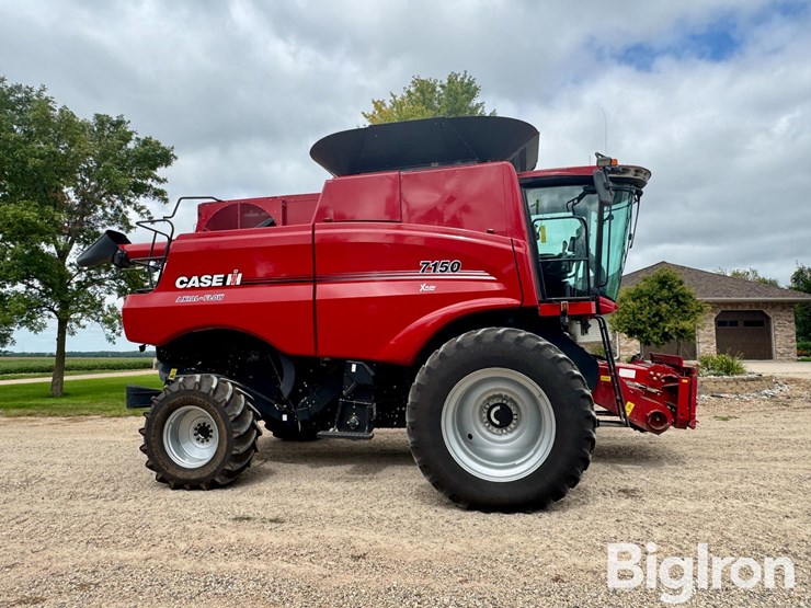 2020-case-ih-7150-image-4