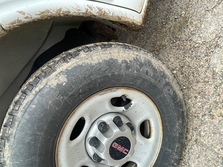 #1064-•-2012-gmc-savana-1-ton-van-(has-wi-title)-image-73