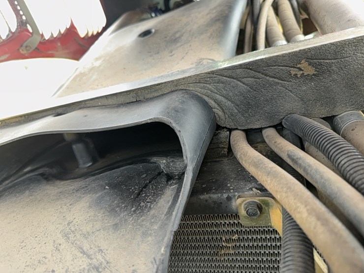 case-ih-magnum-335-image-47