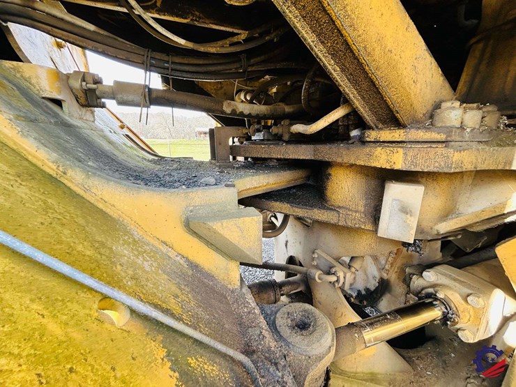 1996-caterpillar-988f-image-57