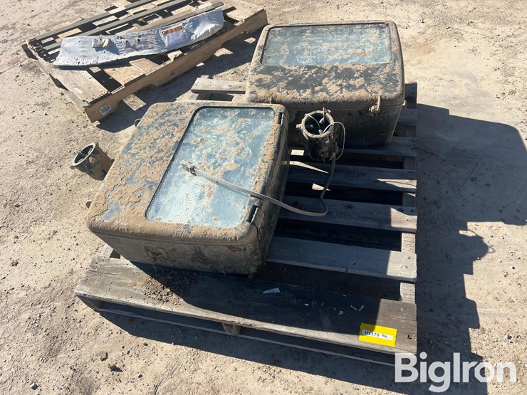 yard-/-lot-floodlights-image-8