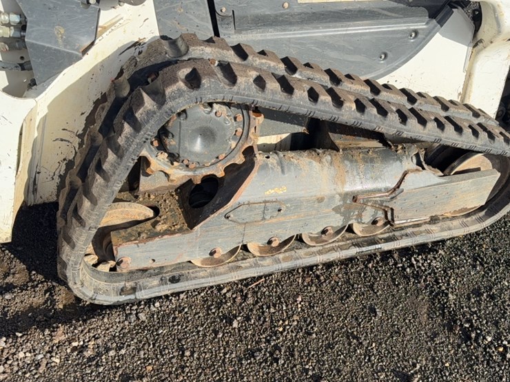 2022-bobcat-t66-image-5