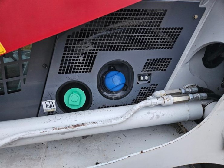 takeuchi-tl12r2-image-17