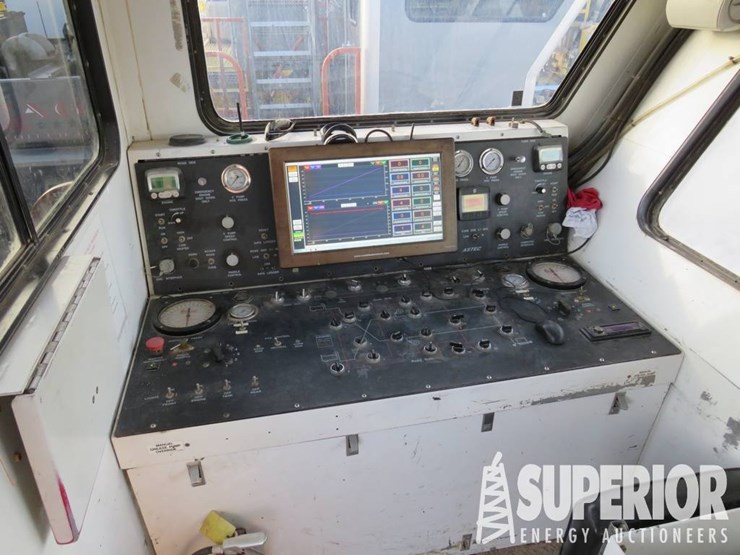 2012-caterpillar-c27-image-16