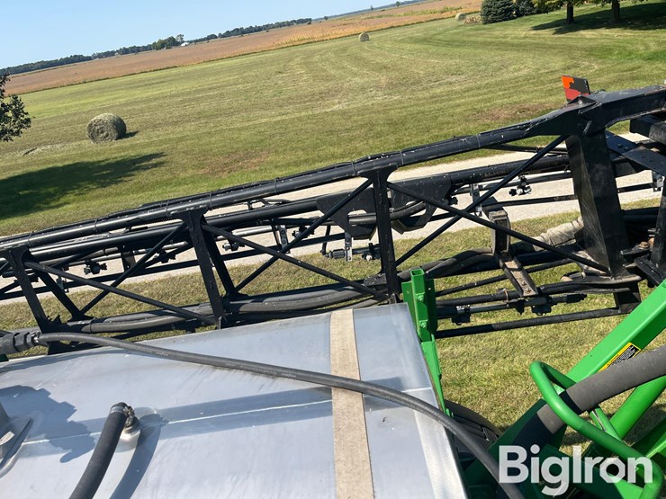 2010-john-deere-4730-image-15