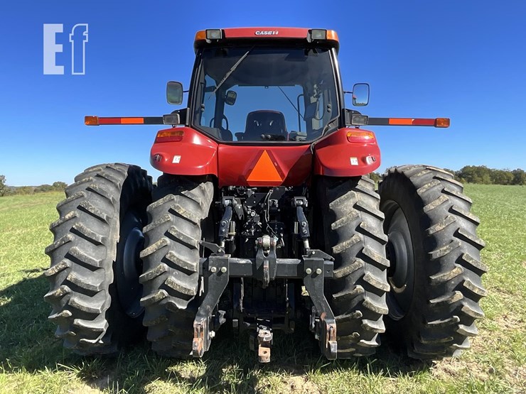 2010-case-ih-magnum-245-image-4