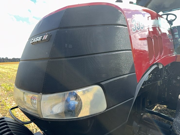 case-ih-magnum-335-image-11