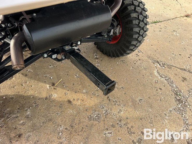 2024-bobcat-uv34-image-12