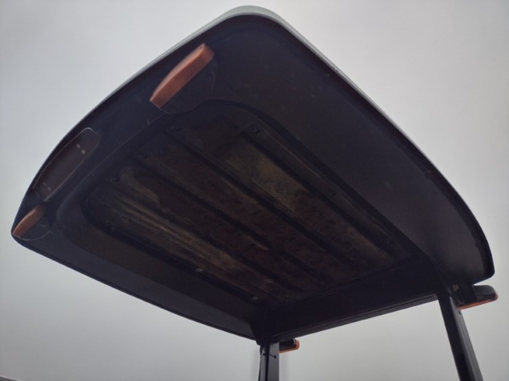 2006-john-deere-6215-image-13