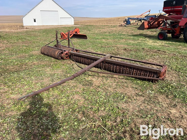 brillion-cultipacker-10'-main-frame-&-5'-wings-image-1