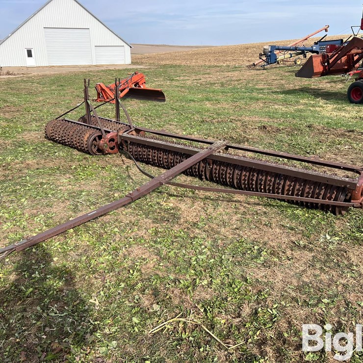 Brillion Cultipacker 10' Main Frame & 5' Wings