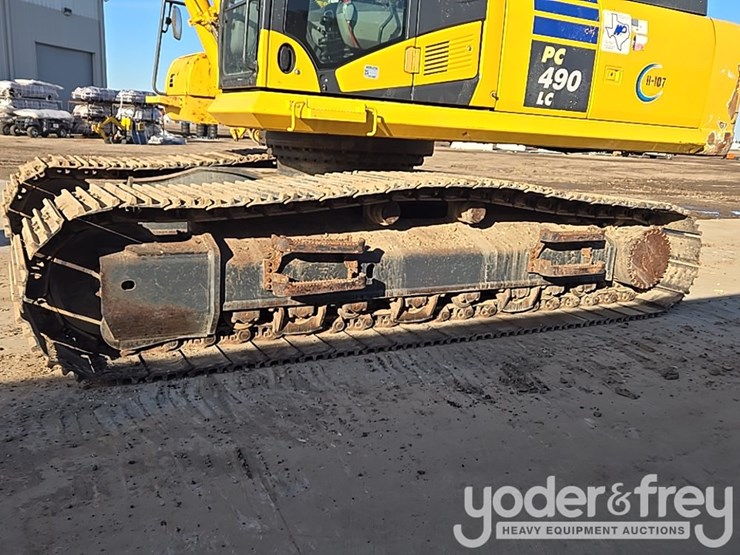 2022-komatsu-pc490-lc-11-image-15