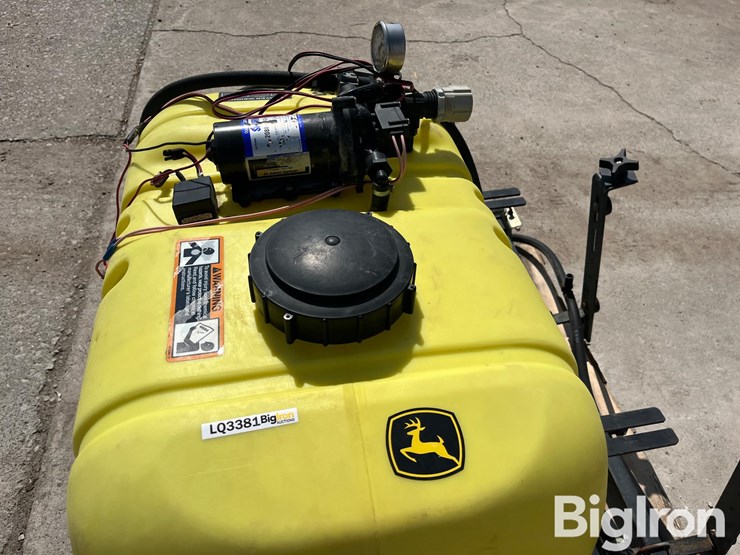 john-deere-sprayer-image-10