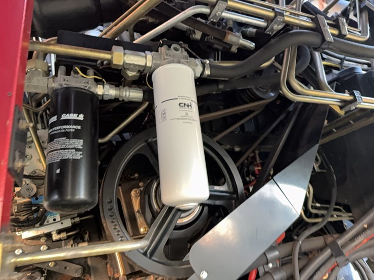 2018-case-ih-8240-image-47