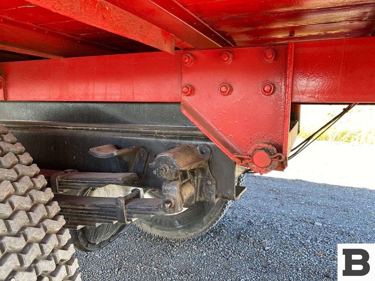 1959-gmc-370-bulk-agriculture-truck-image-19