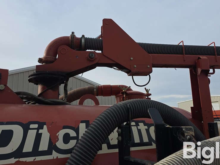 2011-ditch-witch-fx60-image-16